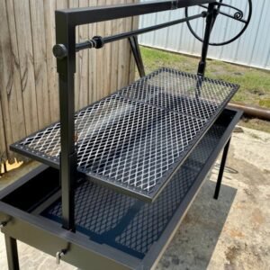 charcoal catering grill 1 73493.jpg